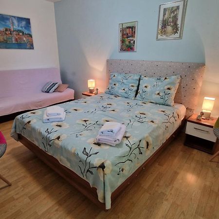 Charming Cozy Holliday House 2+2 Villa Valtura Ngoại thất bức ảnh