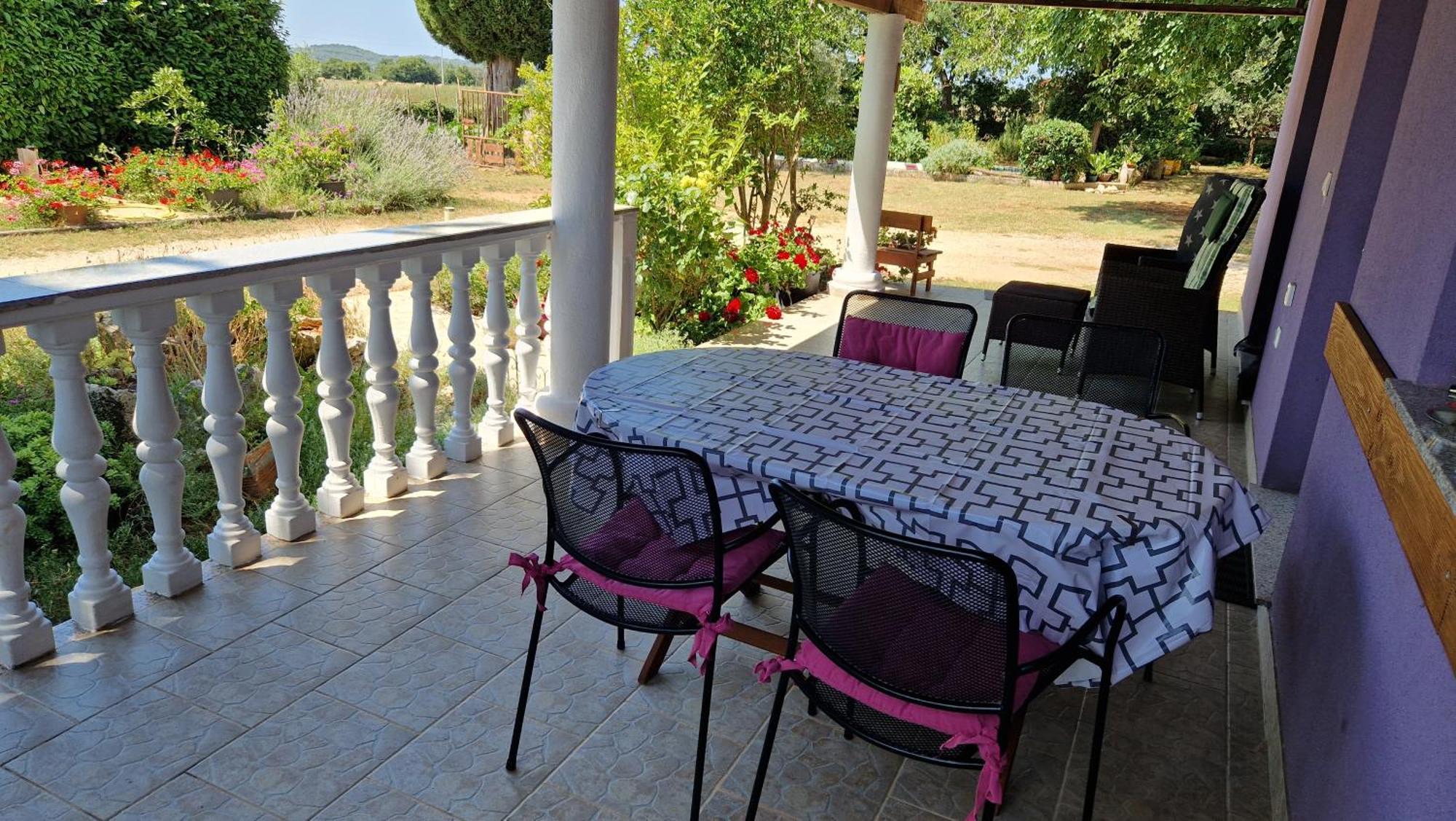Charming Cozy Holliday House 2+2 Villa Valtura Ngoại thất bức ảnh
